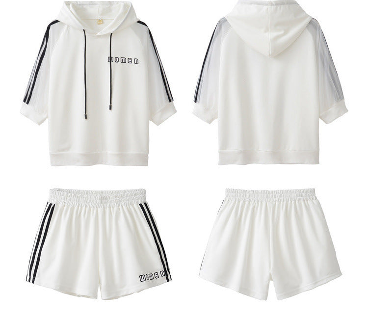 Two piece set of fashionable loose shorts