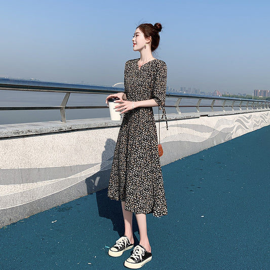 Women's Mid Length Dress Women's Waist Thinner Sleeves Over The Knee V Neck Floral Skirt