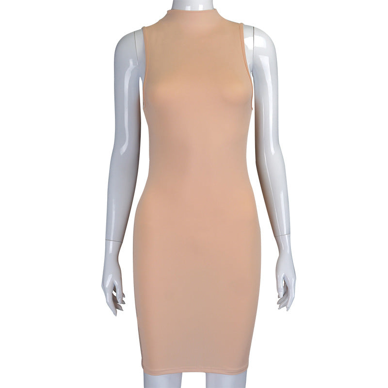 Women's tight-fitting dress with thin buttocks