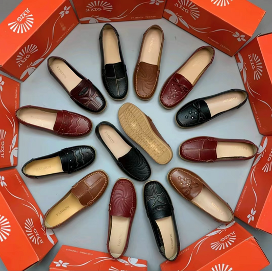 Lotes de 100 Zapatillas de Damas, Modelo W913