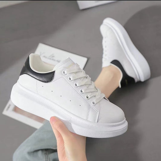 Oferta Solo para Panama / Bultos de 50 Zapatillas de Damas, Modelo D39