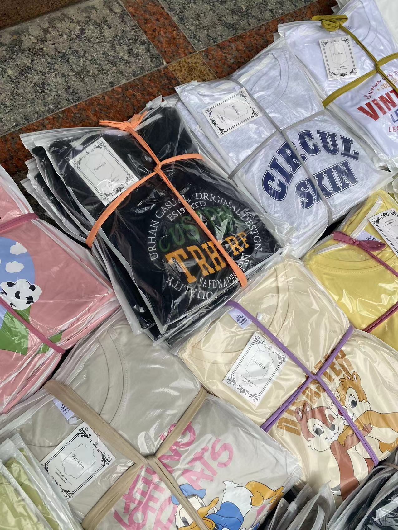 Lotes de 100 Tshirts Oversizes Estampada en caliente ($1.85 x pieza)