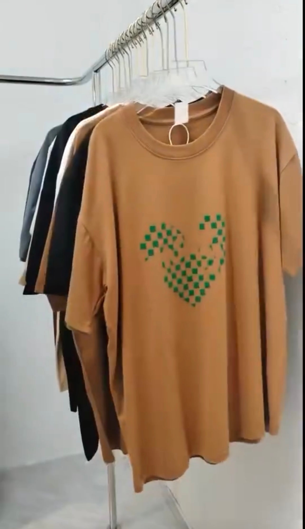 Lotes de 100 Tshirts Oversizes con Cristales ($2.50 x pieza), Ref:TCristal