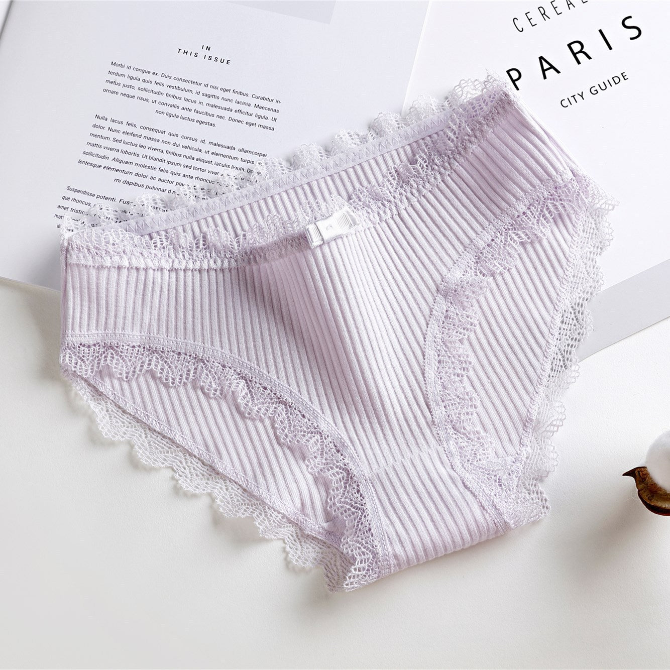 Thread Princess Low-waist Briefs With Cotton