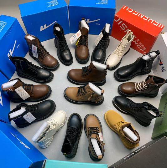 Lotes de 100 Zapatillas de Damas, Modelo W1256