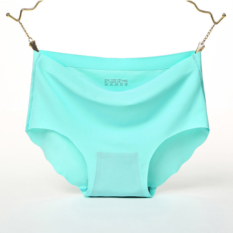 One-piece seamless underwear