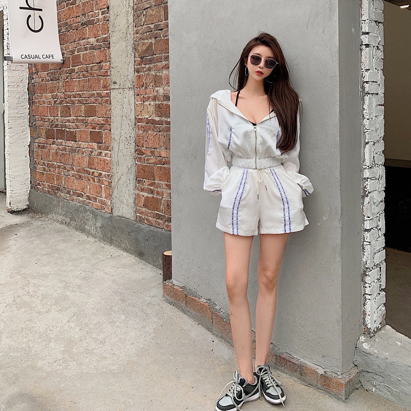 Fashion Casual Thin Long-Sleeved Hooded Sun Protection Jacket  High-Waist Wide-Leg Shorts Two-Piece Suit