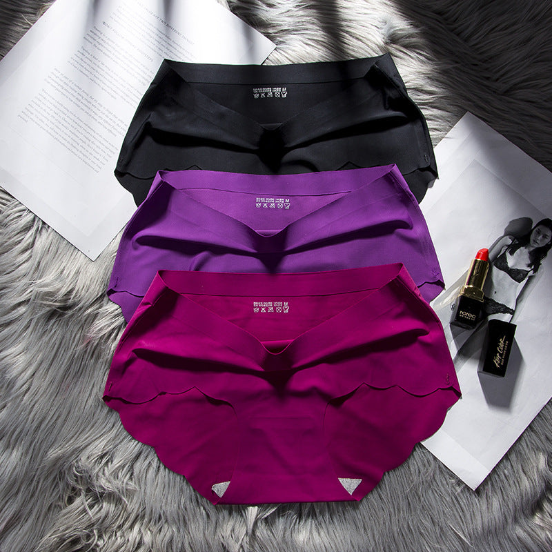 Women's Wavy Mid-waist Cotton Crotch Seamless Underwear With Ice Silk