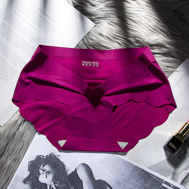 Women's Wavy Mid-waist Cotton Crotch Seamless Underwear With Ice Silk