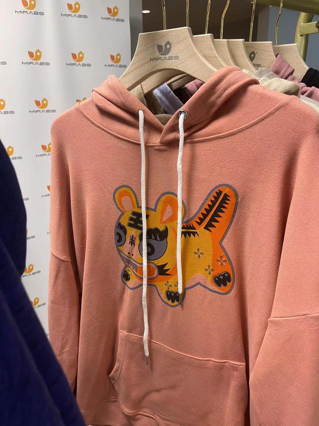 Lotes de 100 Hoodies  ($2.99 x pieza)