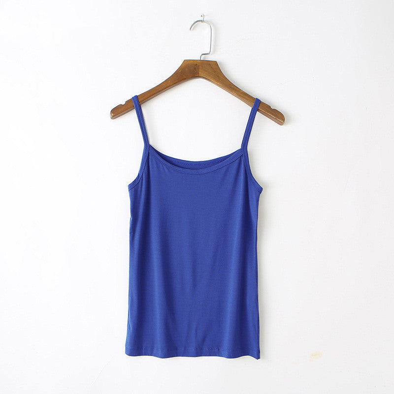 Short style with small suspender