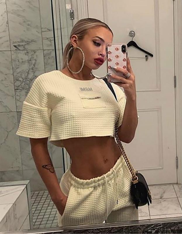 New Women's Solid Color Round Neck Stitching Short Suit