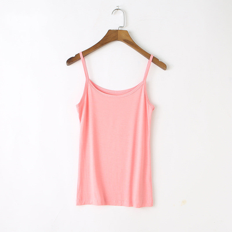 Short style with small suspender