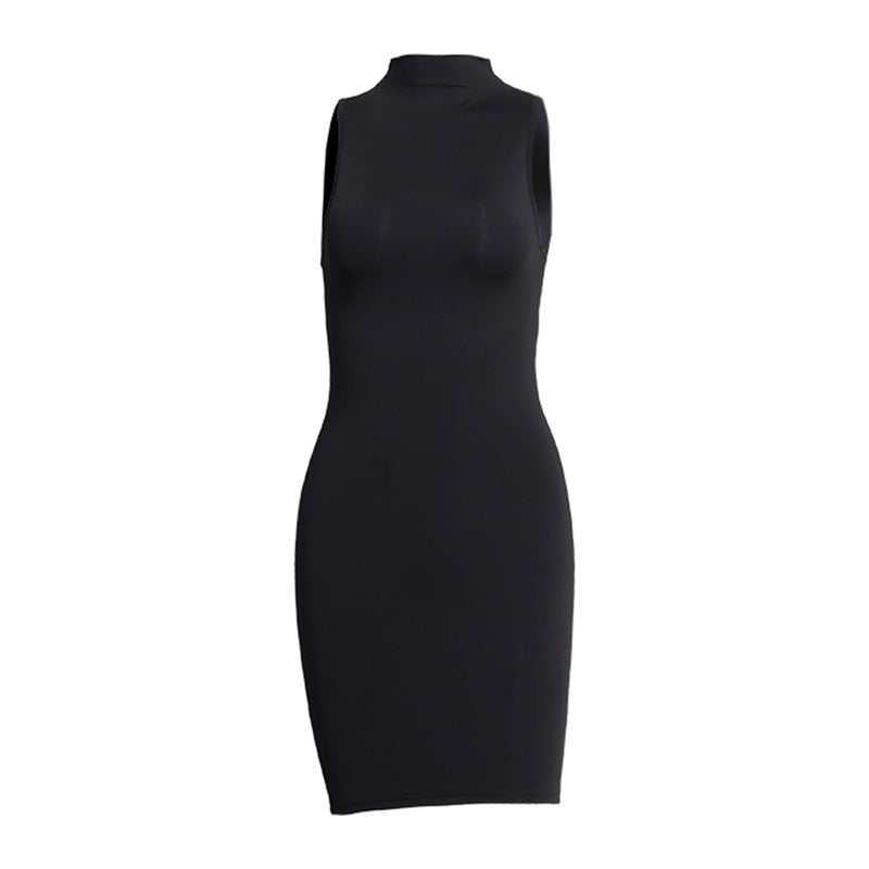 Women's tight-fitting dress with thin buttocks