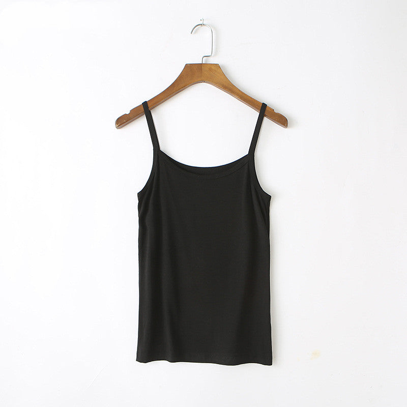 Short style with small suspender