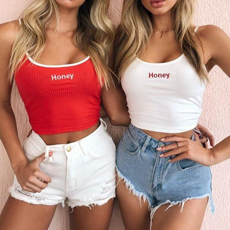 Letter embroidered close-fitting navel vest
