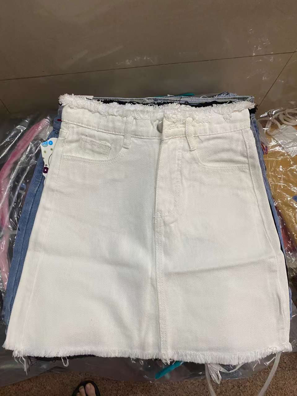 Lotes de 100 Faldas  de Damas. ($2.50 x pieza)