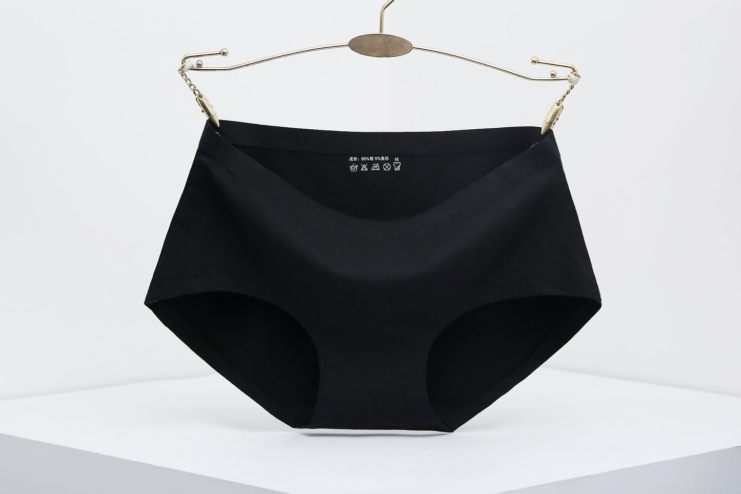 One Piece Seamless Women's Underwear Mid-waist Sexy Cotton Briefs