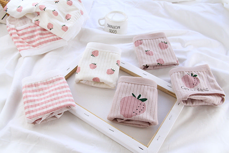 Plaid Strawberry Breathable Cotton Cute Women's Briefs Package Buttock Pure Cotton Crotch Mid-waist Ladies