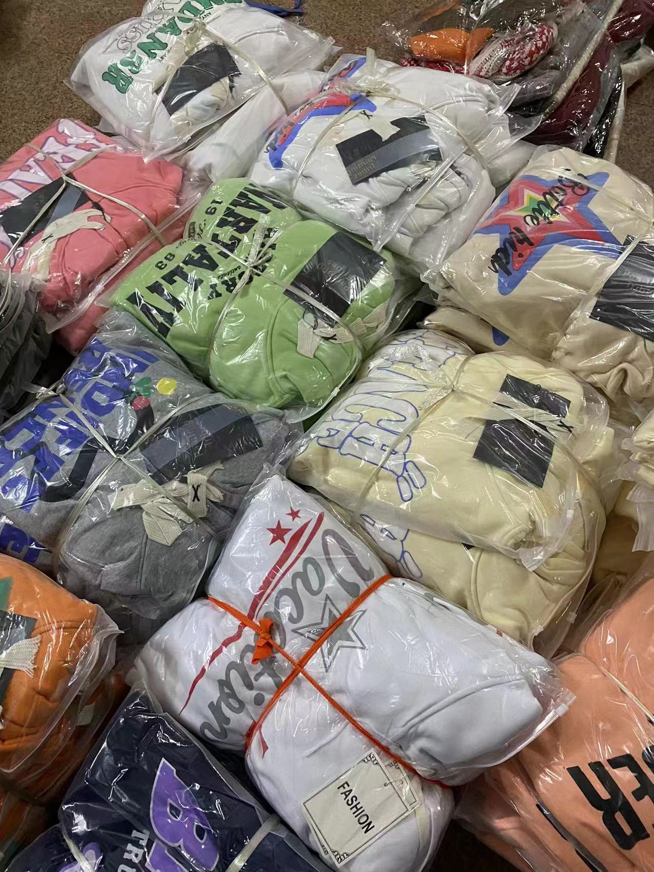 Lotes de 100 Hoodies Afelpados  ($5.49 x pieza)