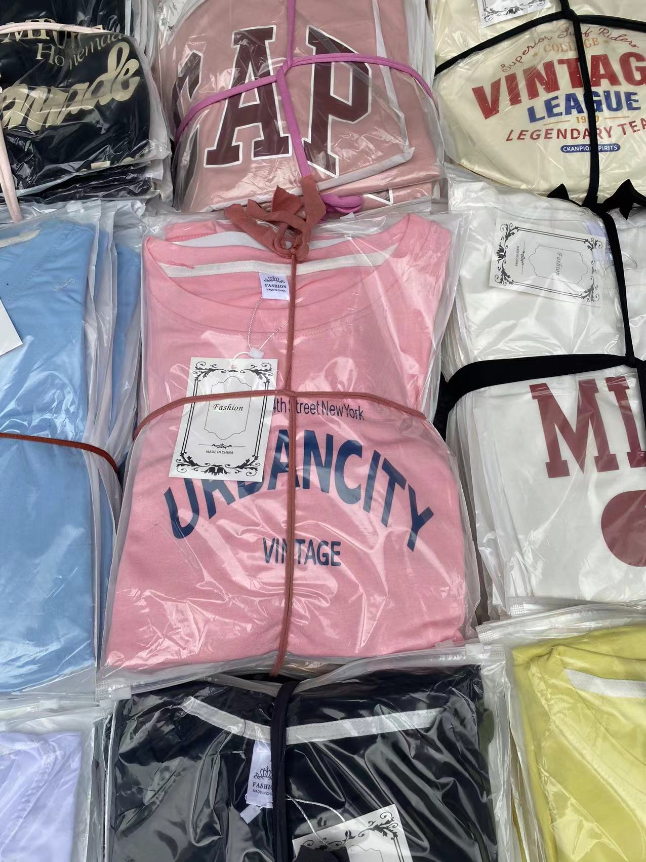 Lotes de 100 Tshirts Oversizes Estampada en caliente  ($1.85 x pieza)