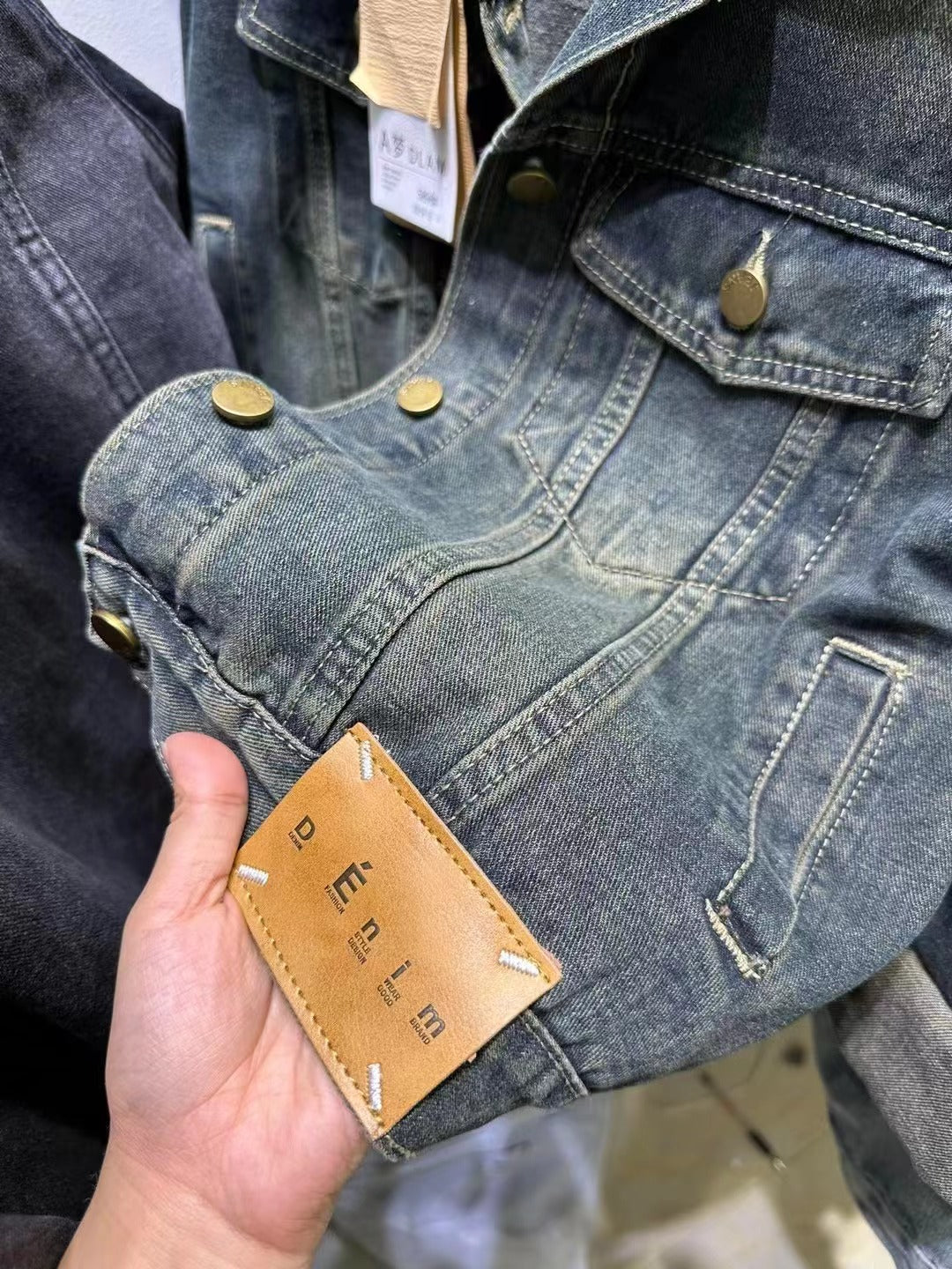 Lotes de 100 Chaquetas Denim ($2.99 x pieza)