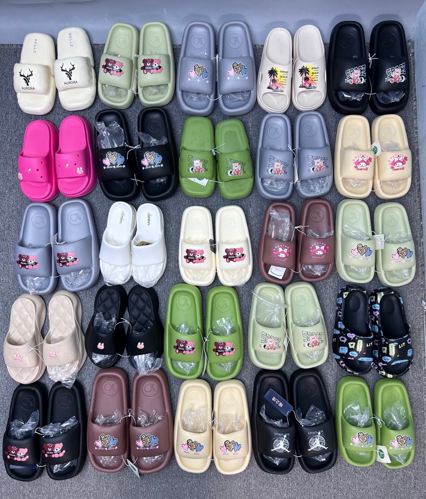 Paquete Lote 40 Zapatos  Unisex L3432 – Verano, Suela EVA, Tallas 35-45