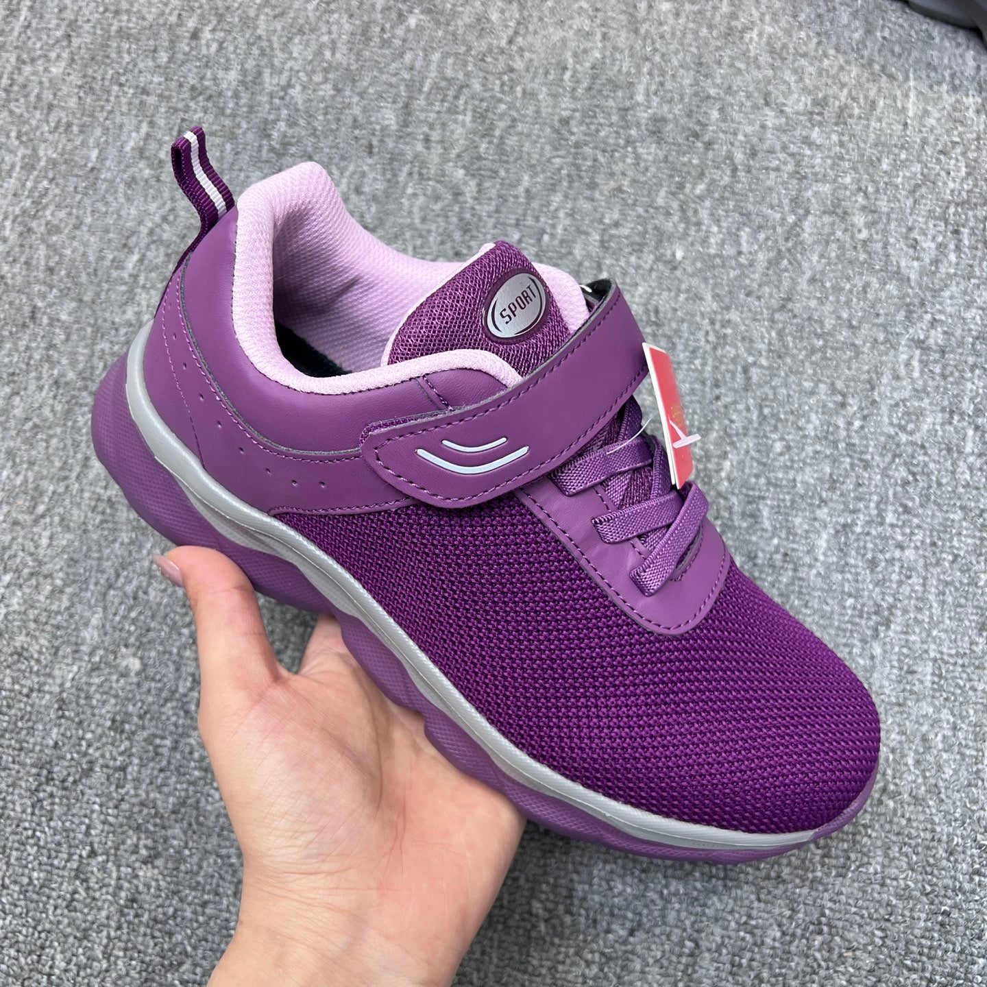 Lote de Zapatos Deportivos L542 para Hombre y Mujer – Caja 40 Pares