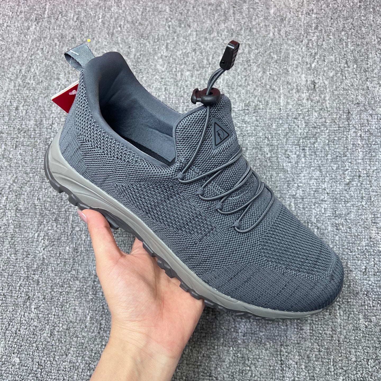 Lote de Zapatos Deportivos L542 para Hombre y Mujer – Caja 40 Pares