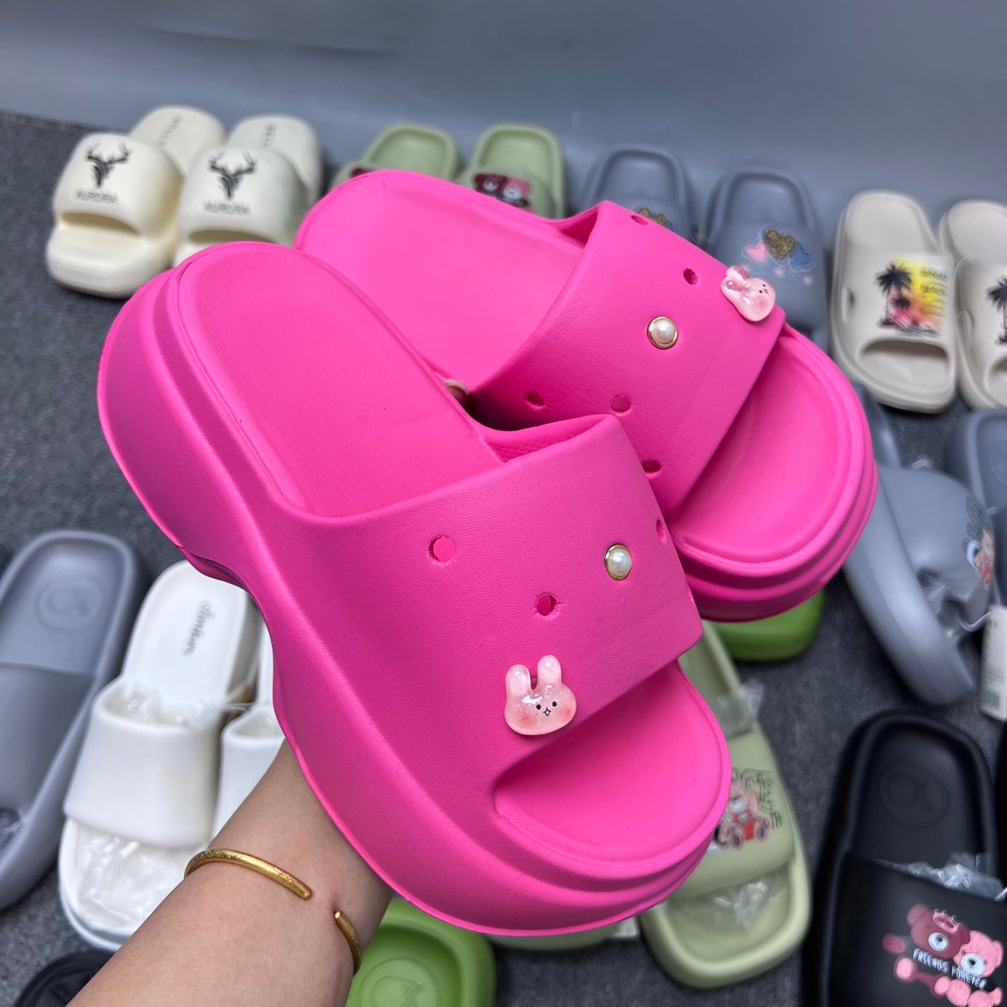 Paquete Lote 40 Zapatos  Unisex L3432 – Verano, Suela EVA, Tallas 35-45