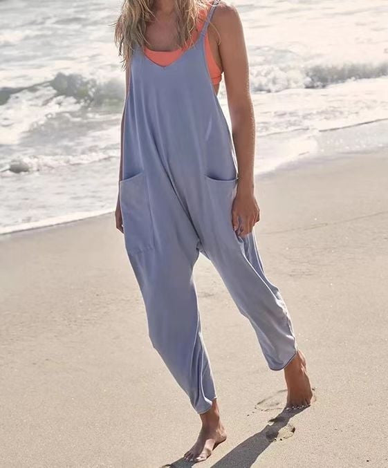 Women's Fashion Solid Color V-Neck Sling Pocket Jumpsuit