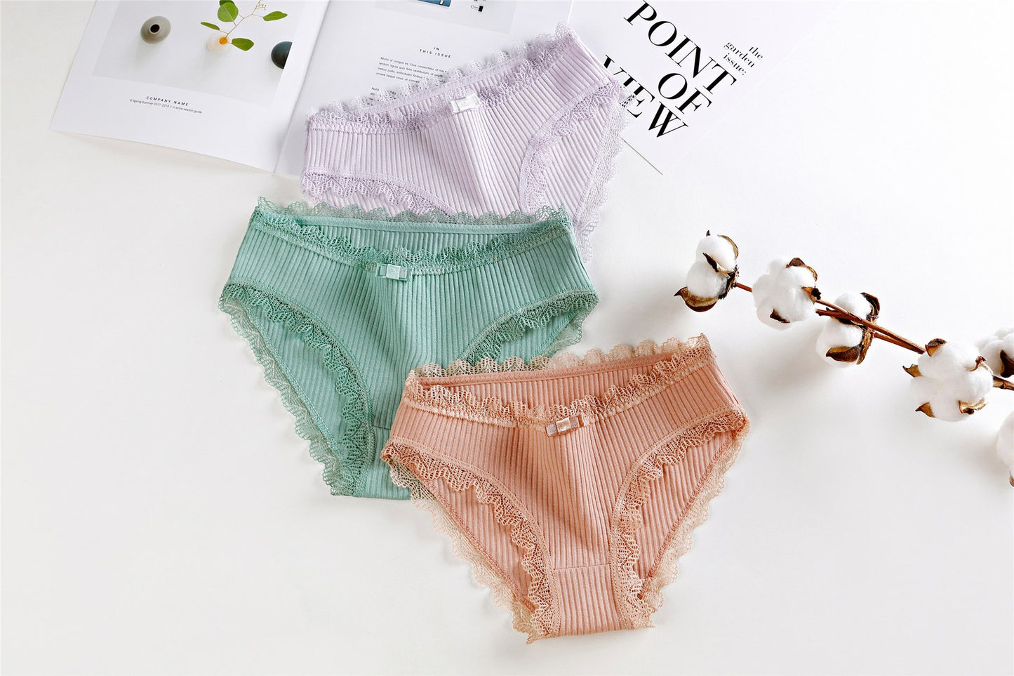 Thread Princess Low-waist Briefs With Cotton
